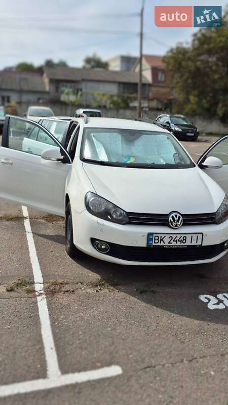 Volkswagen Golf 2011 Volkswagen Golf 2011