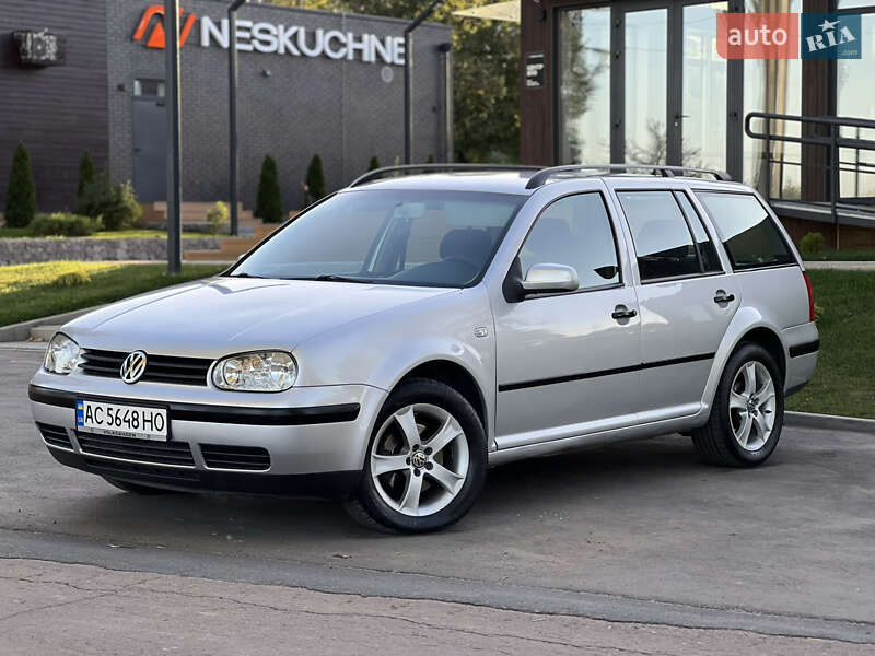 Volkswagen Golf 2002