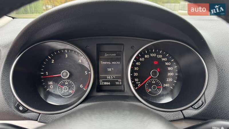 Універсал Volkswagen Golf 2011 в Броварах