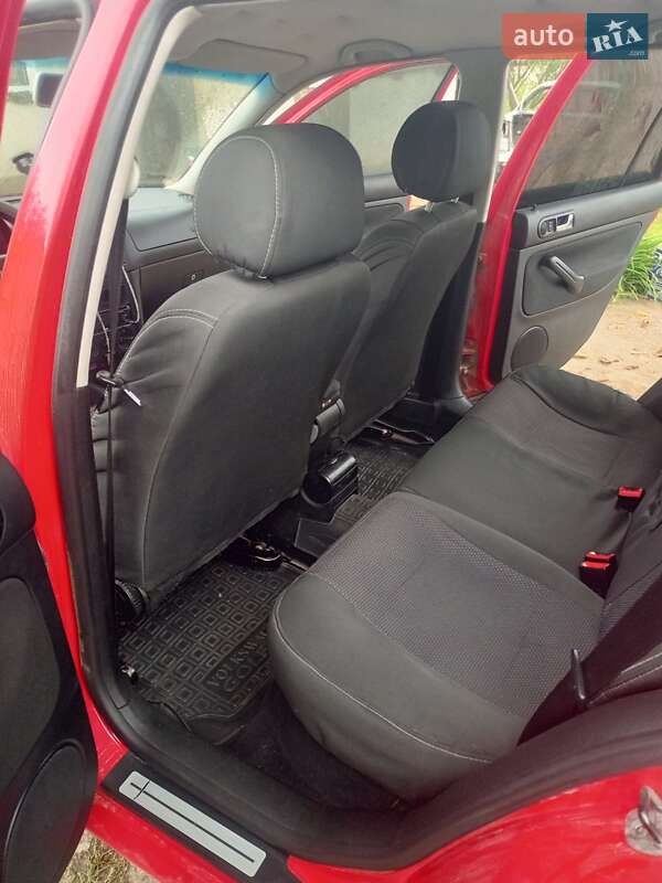 Универсал Volkswagen Golf 2004 в Новом Роздоле фото 14 Универсал Volkswagen Golf 2004 в Новом Роздоле