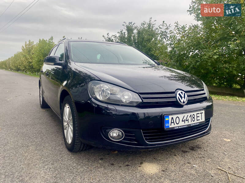 Универсал Volkswagen Golf 2012 в Виноградове