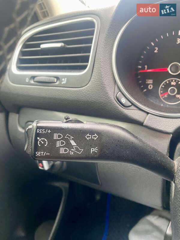 Универсал Volkswagen Golf 2012 в Виноградове