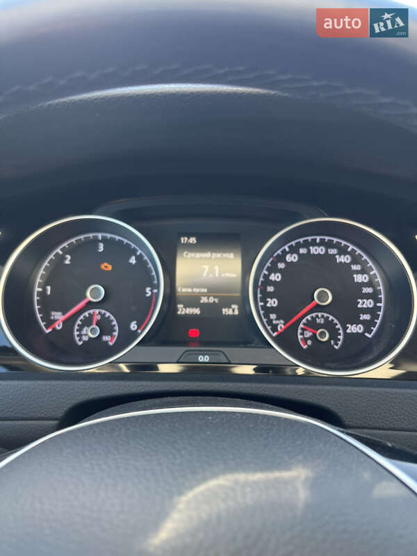 Универсал Volkswagen Golf 2015 в Львове