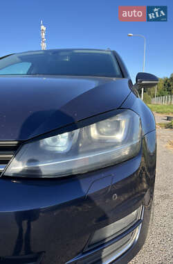 Универсал Volkswagen Golf 2015 в Львове