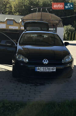 Універсал Volkswagen Golf 2009 в Гусятині