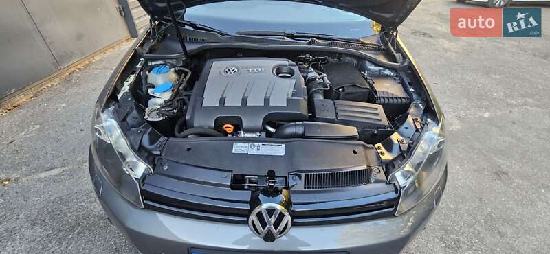 Хэтчбек Volkswagen Golf 2011 в Белой Церкви