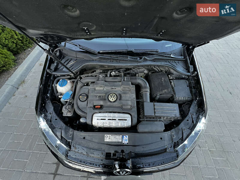 Хэтчбек Volkswagen Golf 2008 в Черкассах