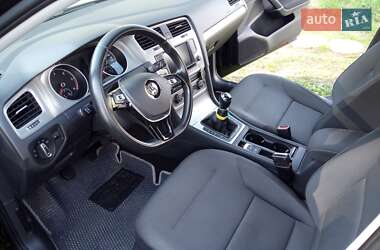 Универсал Volkswagen Golf 2016 в Ивано-Франковске
