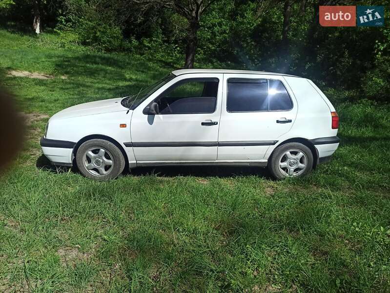 Хетчбек Volkswagen Golf 1997 в Люботині фото 7 Хетчбек Volkswagen Golf 1997 в Люботині