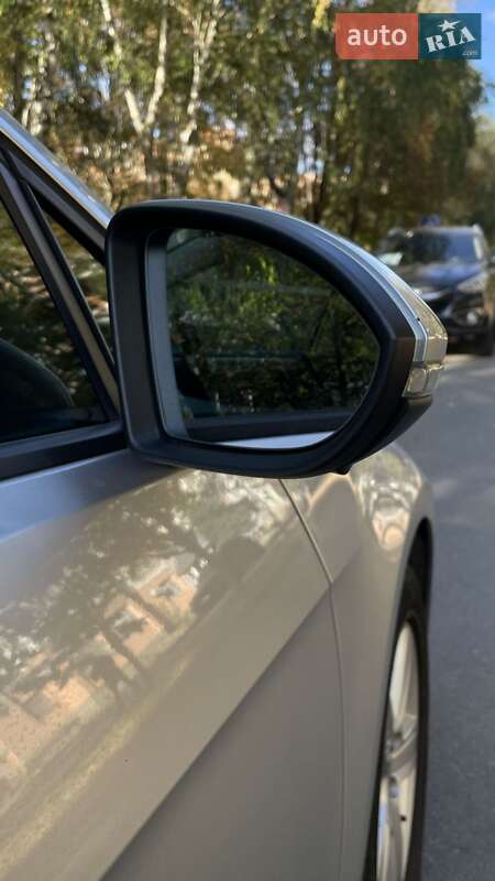 Універсал Volkswagen Golf 2015 в Полтаві