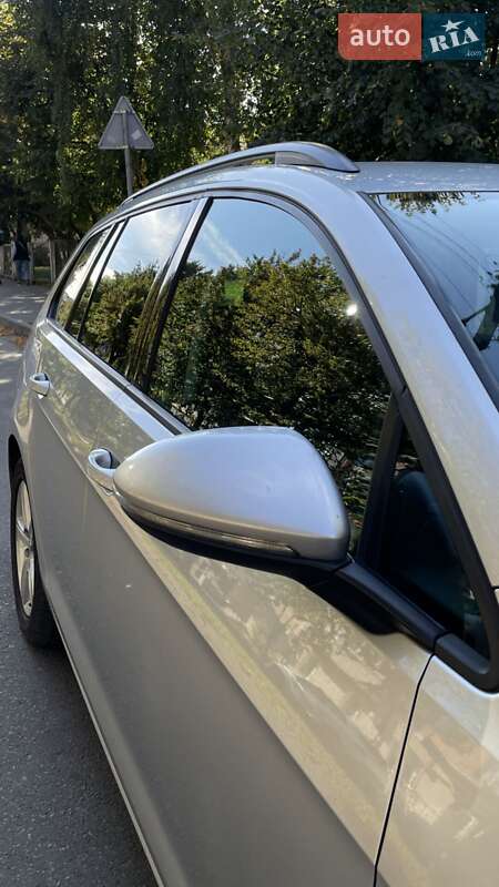 Універсал Volkswagen Golf 2015 в Полтаві