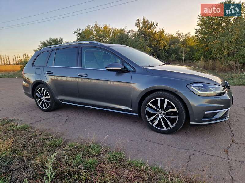 Универсал Volkswagen Golf 2019 в Кропивницком фото 22 Универсал Volkswagen Golf 2019 в Кропивницком
