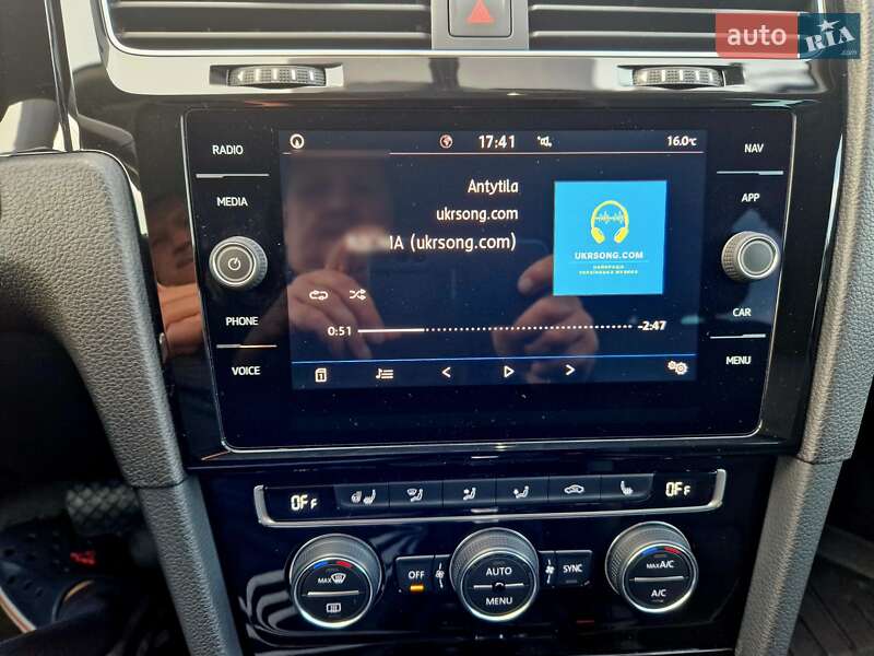 Универсал Volkswagen Golf 2019 в Кропивницком фото 33 Универсал Volkswagen Golf 2019 в Кропивницком