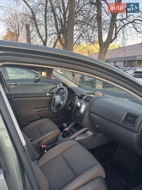 Хетчбек Volkswagen Golf 2007 в Одесі