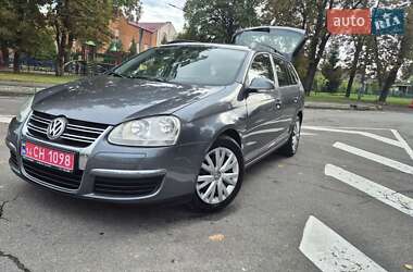 Універсал Volkswagen Golf 2008 в Вінниці