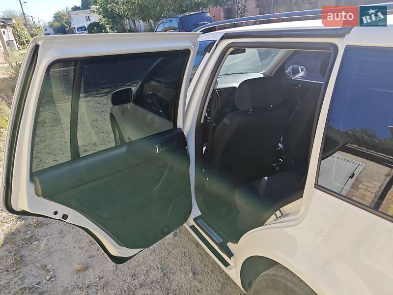 Универсал Volkswagen Golf 2004 в Умани фото 18 Универсал Volkswagen Golf 2004 в Умани