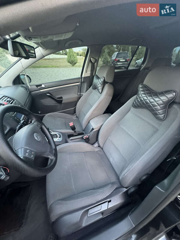 Хэтчбек Volkswagen Golf 2004 в Одессе фото 15 Хэтчбек Volkswagen Golf 2004 в Одессе