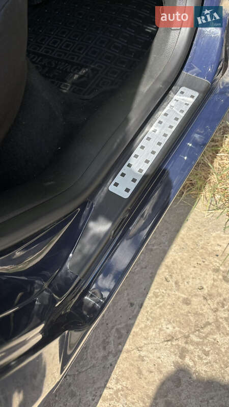 Універсал Volkswagen Golf 2002 в Ізмаїлі