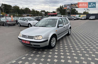 Хэтчбек Volkswagen Golf 2003 в Полтаве