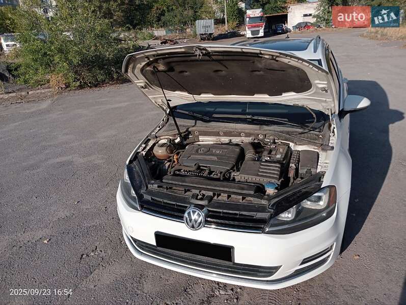 Универсал Volkswagen Golf 2015 в Днепре фото 14 Универсал Volkswagen Golf 2015 в Днепре