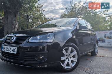 Хетчбек Volkswagen Golf 2008 в Дніпрі