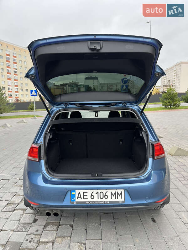 Хетчбек Volkswagen Golf 2013 в Хмельницькому фото 28 Хетчбек Volkswagen Golf 2013 в Хмельницькому
