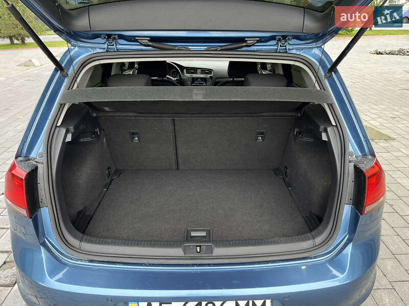 Хетчбек Volkswagen Golf 2013 в Хмельницькому фото 29 Хетчбек Volkswagen Golf 2013 в Хмельницькому