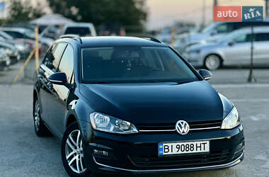 Универсал Volkswagen Golf 2015 в Киеве