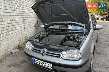 Универсал Volkswagen Golf 2001 в Харькове