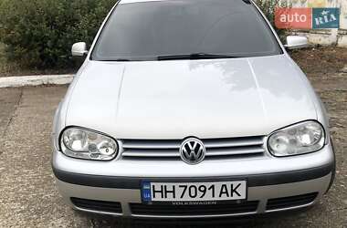 Хэтчбек Volkswagen Golf 2000 в Теплодаре