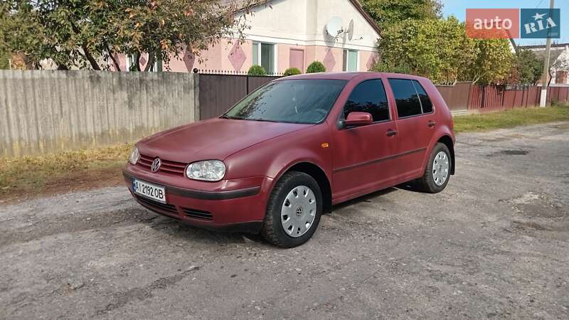 Volkswagen Golf 1998