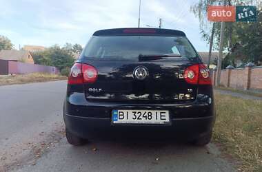 Хэтчбек Volkswagen Golf 2007 в Лубнах