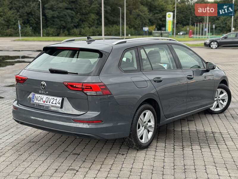 Універсал Volkswagen Golf 2021 в Радивиліві
