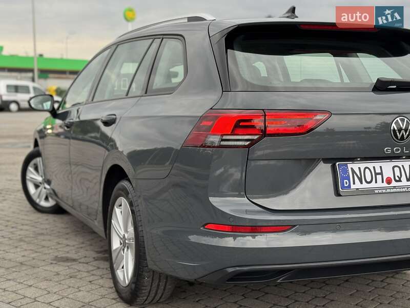 Універсал Volkswagen Golf 2021 в Радивиліві