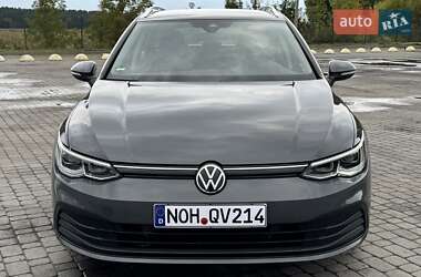 Универсал Volkswagen Golf 2021 в 