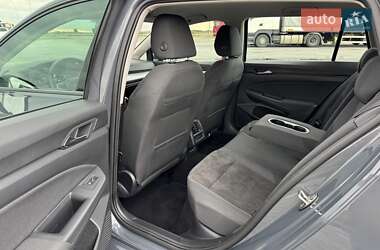 Универсал Volkswagen Golf 2021 в 