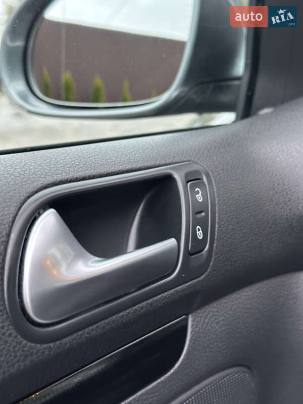 Універсал Volkswagen Golf 2010 в Бучачі