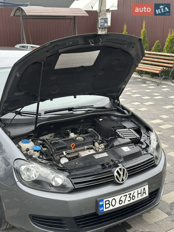 Універсал Volkswagen Golf 2010 в Бучачі
