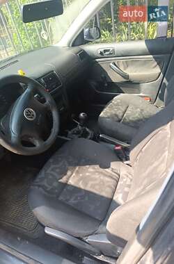Хэтчбек Volkswagen Golf 1998 в Херсоне