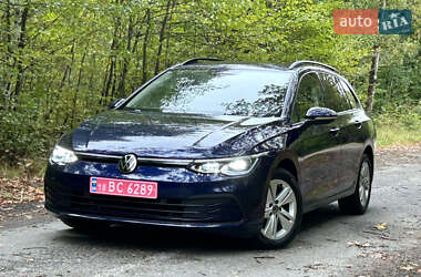 Универсал Volkswagen Golf 2022 в Киеве