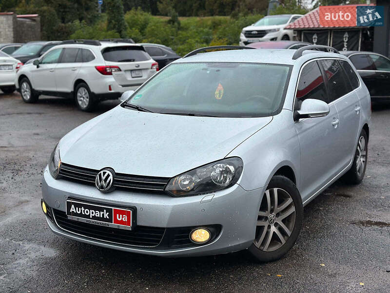 Універсал Volkswagen Golf 2010 в Вінниці