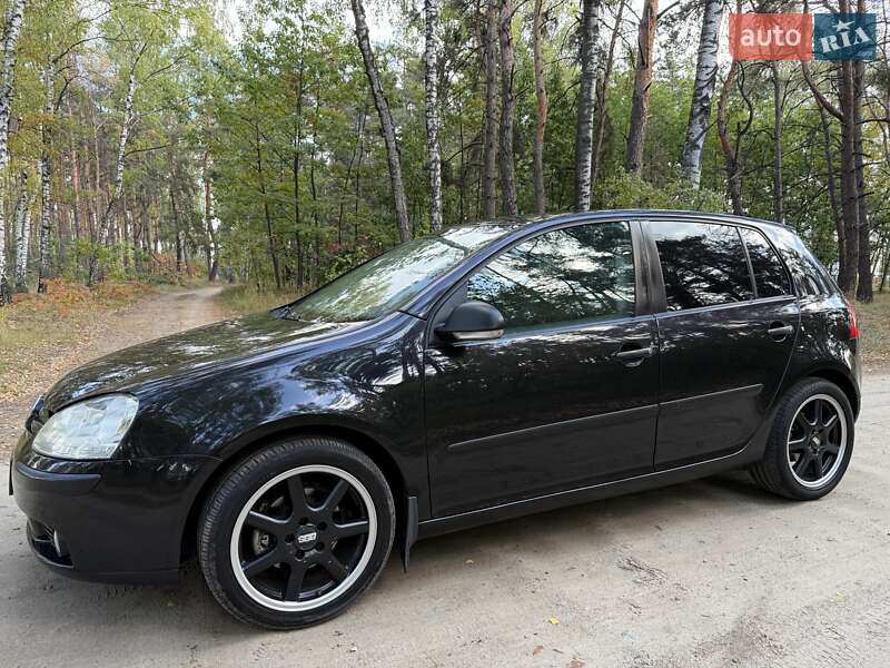 Хетчбек Volkswagen Golf 2006 в Охтирці фото Хетчбек Volkswagen Golf 2006 в Охтирці