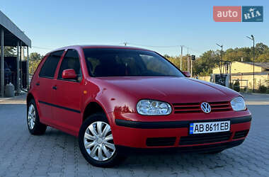 Хэтчбек Volkswagen Golf 1998 в Вапнярке
