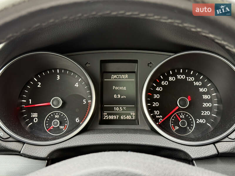 Універсал Volkswagen Golf 2011 в Львові