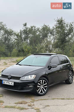 Хэтчбек Volkswagen Golf 2014 в Кривом Роге