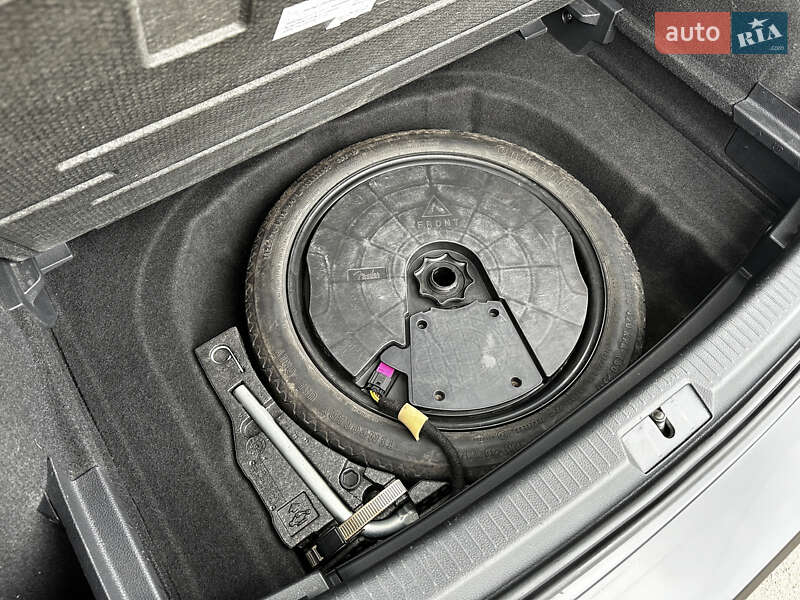 Хетчбек Volkswagen Golf 2014 в Черкасах