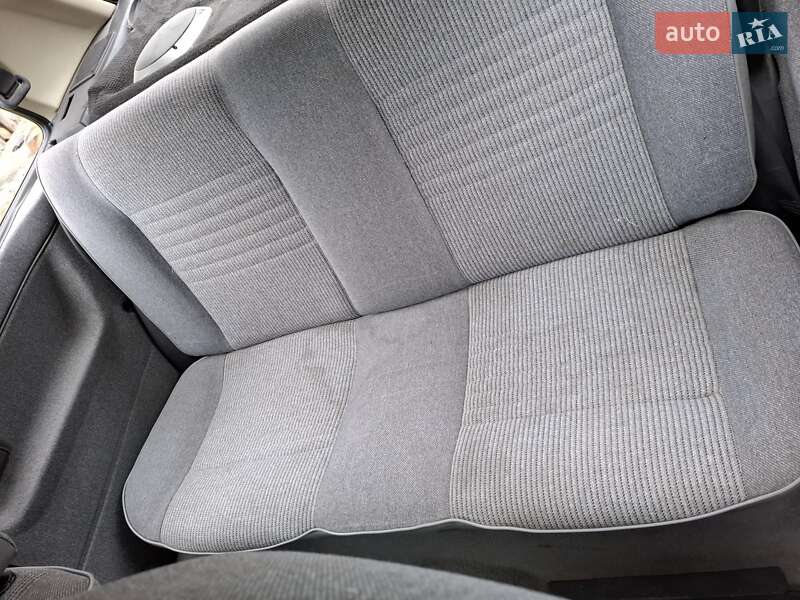 Хетчбек Volkswagen Golf 1987 в Долині