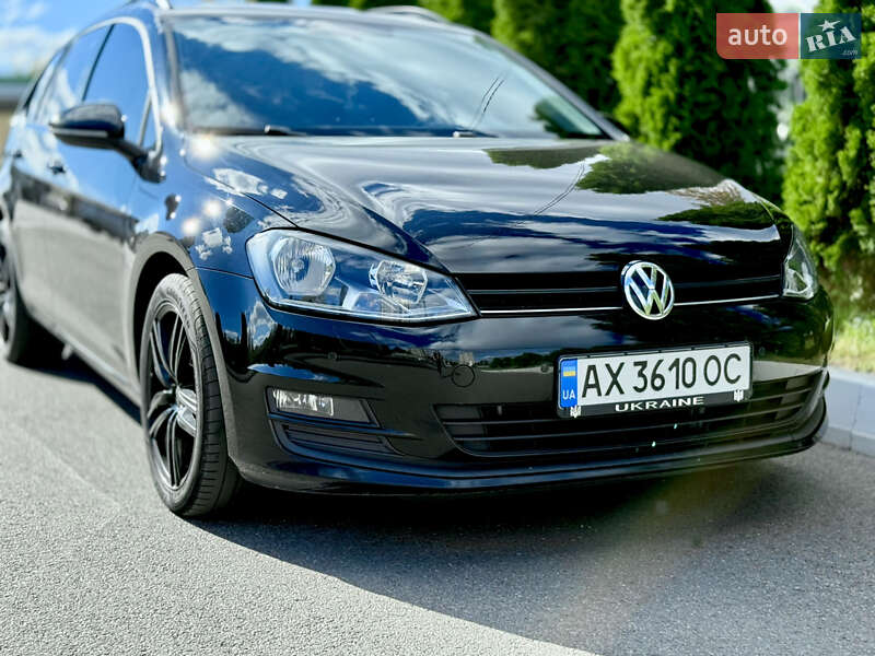 Универсал Volkswagen Golf 2013 в Харькове