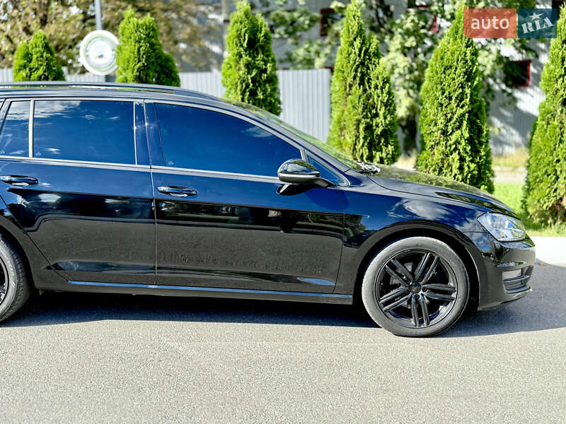 Универсал Volkswagen Golf 2013 в Харькове