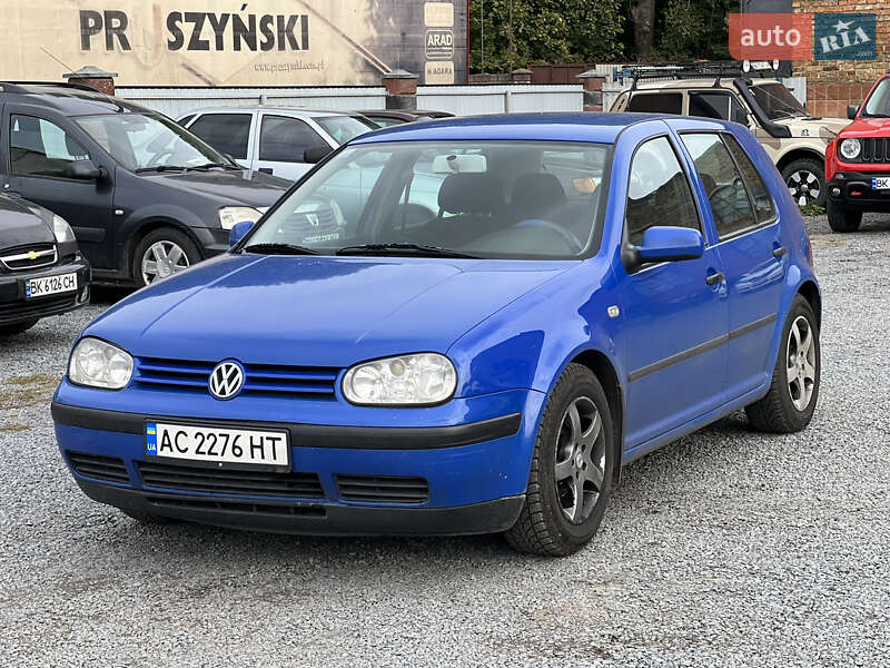 Volkswagen Golf 2000